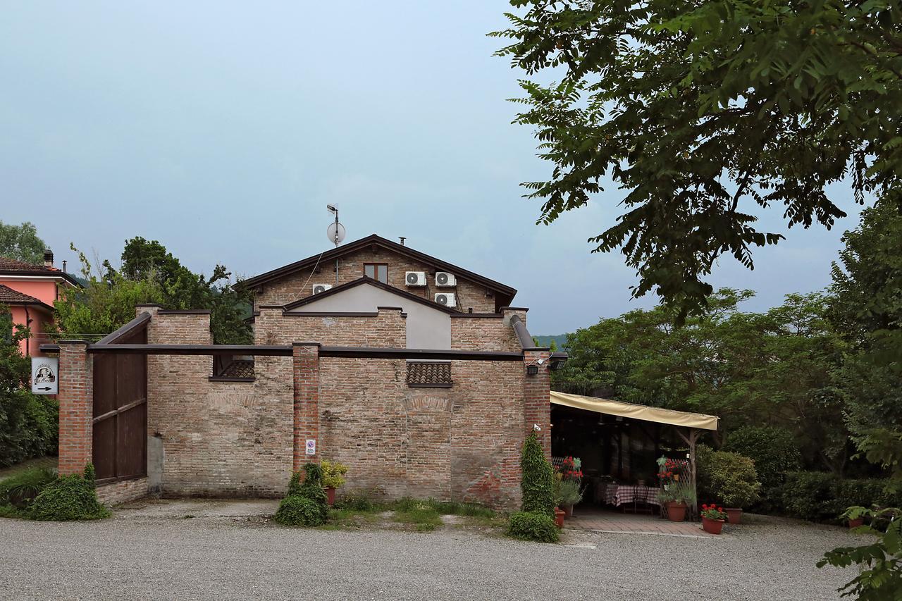 Bed and Breakfast La Maesta' Langhirano Exterior foto